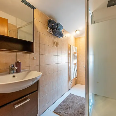 Apartament Apartman Lobec Lobec